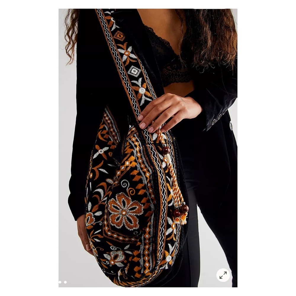 Free People Vic Velvet Slouchy Bag in Moody Midnight